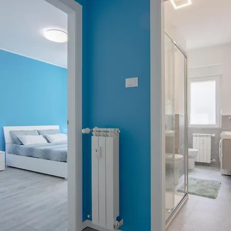 Fibra Superfast Politeama Rossetti Modern Apartmán *